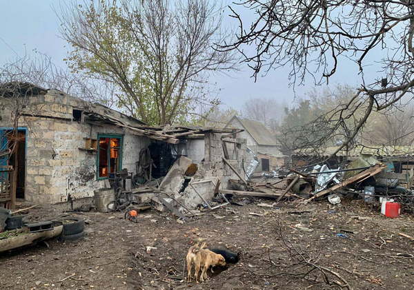 Ворог атакував дронами-камікадзе Дніпро: у місті спалахнула пожежа, є тяжко поранені
