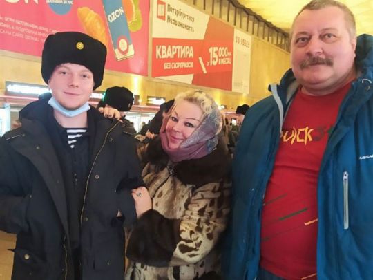 «За неявку відповість»: безвісти зниклому матросу «москви» прийшла повістка до військкомату