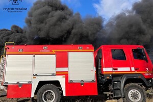Свет пропал у миллиона жителей: спасатели показали ликвидацию последствий атаки на Одесскую область