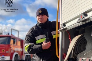 Свет пропал у миллиона жителей: спасатели показали ликвидацию последствий атаки на Одесскую область