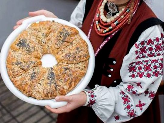 «Кусання калити», дівоче ворожіння і «хлопчачі збитки»: які обряди та забави були популярні в давнину на свято Андрія