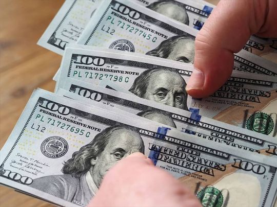 Майже 1 тисяча доларів щомісяця: названо країну, де українці можуть отримувати фантастичну пенсію
