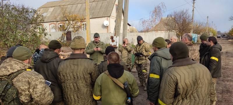 «Ненавидіти ворога та мститись йому — це нормально»: військовий капелан