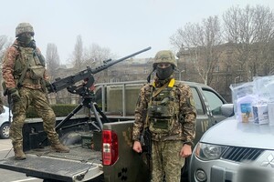 Аграрии Одесской области передали подразделениям ПВО тепловизоры и пикап