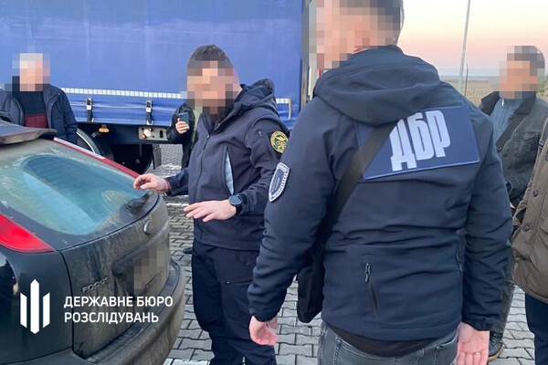 На Одесской таможне без взяток не пропускали в Украину даже генераторы: деньги прятали в туалете