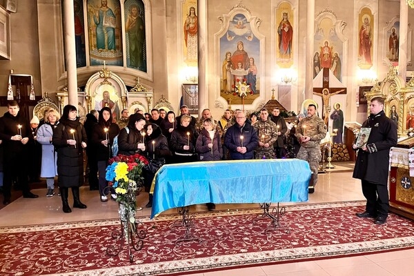 В Одессе простились с боевым медиком Павлом Загниборода 