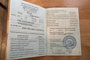 В Одессе разоблачили мошенника, вымогавшего деньги с моряков: во время побега он выпрыгнул из окна 