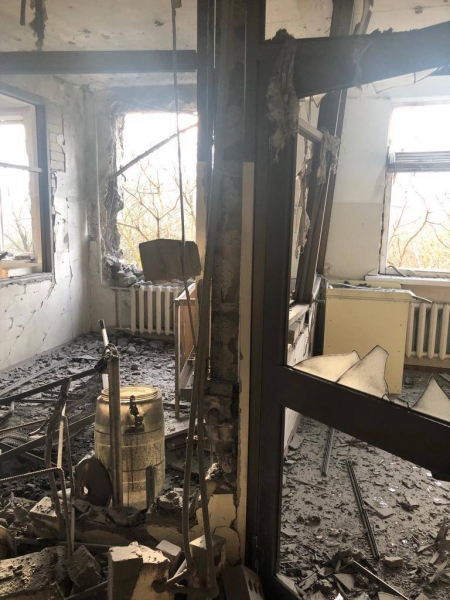 Кривава новорічна ніч у Херсоні: зруйновано лікарню, є жертви (фото)