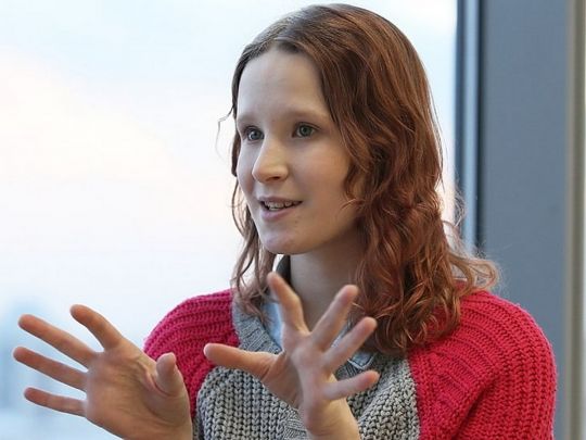 «Мирні українці гинуть у власних квартирах від рук путінської армії»: російська співачка Монеточка не стримала емоцій