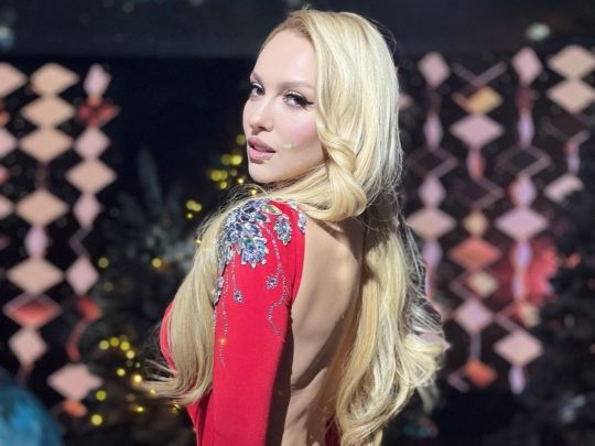 Оля Полякова переселила доньок в підвал