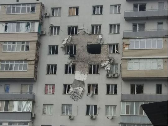Російські війська за добу 90 разів обстріляли Херсонську область, є загиблий та поранені
