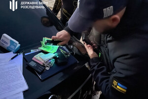 В Одессе полицейские зарабатывали на продаже наркотиков и попались 
