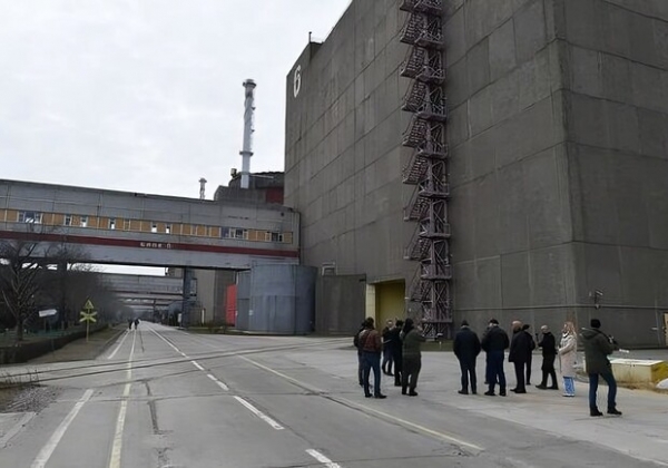 Энергопитание Запорожской АЭС восстановили после ночных обстрелов