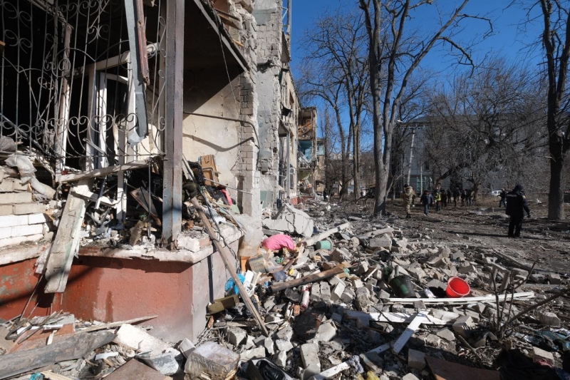 Рашисти обстріляли Краматорськ: зруйновано багатоповерхівки, є загиблі та поранені (фото, відео)