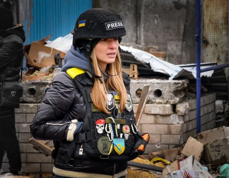 «Вибухова хвиля підняла жінку у повітря й викинула з квартири»: військкор Олена Грамова про роботу у Краматорську
