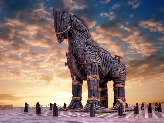 Близнюкам — блискучі ідеї, Левам — несподіванки, Скорпіонам — сміливі починання: гороскоп на День дерев’яного коня 6 квітня