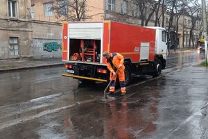 Дождь в Одессе: какая обстановка на дорогах 