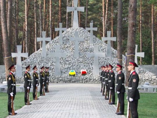 Не Лиса гора: для Національного військового меморіального кладовища знайшли нове місце
