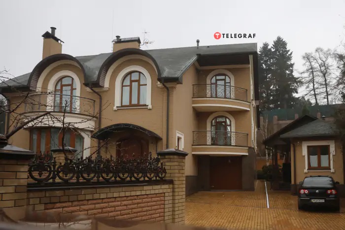 Нескромний настоятель: ЗМІ «вирахували» елітну нерухомість митрополита Павла у Києві (фото)