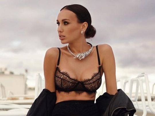 Повністю гола екс-учасниця «Холостяка» стала зіркою Playboy