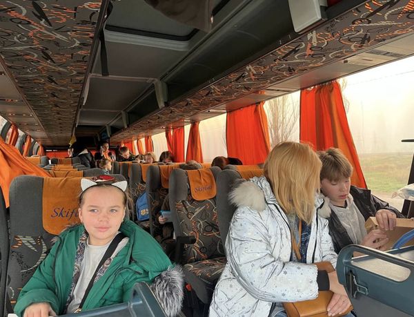 Україна повернула ще 24 дитини, яких утримував ворог