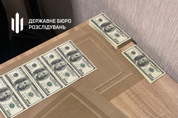 Наживался на ввозе новых смартфонов: инспектора Одесской таможни будут судить за коррупцию