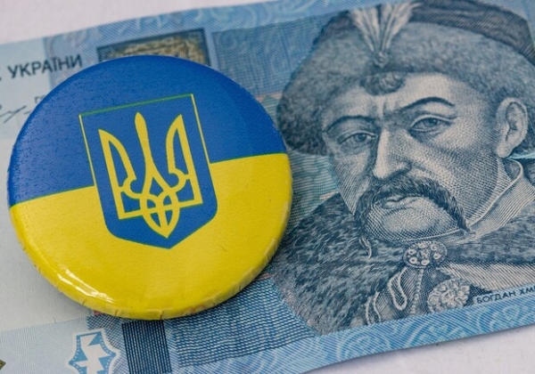 Курс валют в Украине 15 октября 2023: сколько стоит доллар и евро