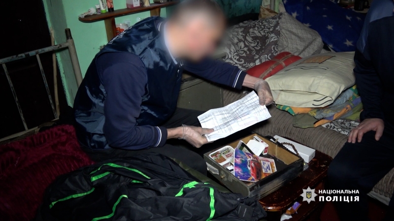 Кримінальники з Житомирщини налагодили продаж автомобілів-примар для ЗСУ: постраждалих десятки (фото, відео)