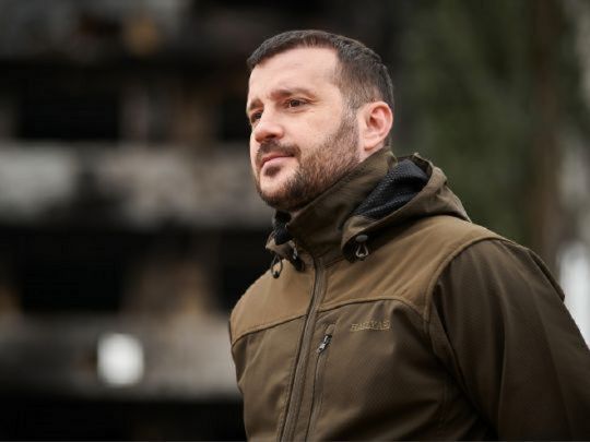 «Ми не втомлюємося від війни, ми до неї звикаємо. В цьому немає нічого поганого. У нас немає вибору», — Віктор Андрусів
