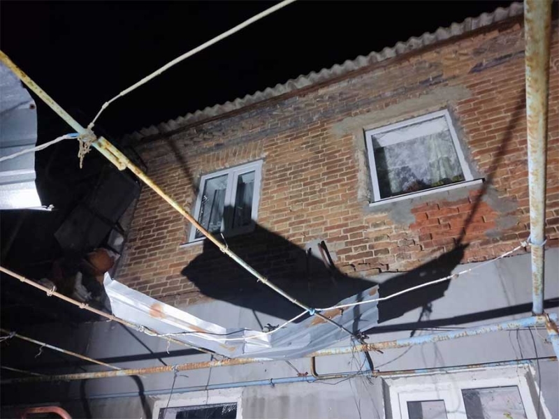 Окупанти обстріли з артилерії Дніпропетровщину і вдарили ракетою по Полтавщині: що відомо