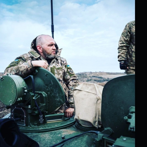 «Підірвався на БМП. Механік з роти загинув, а я отримав опіки»: після важкого поранення захисник з Прикарпаття продовжує боронити країну