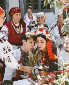 Покров Пресвятої Богородиці: нова дата, традиції, прикмети та історія свята