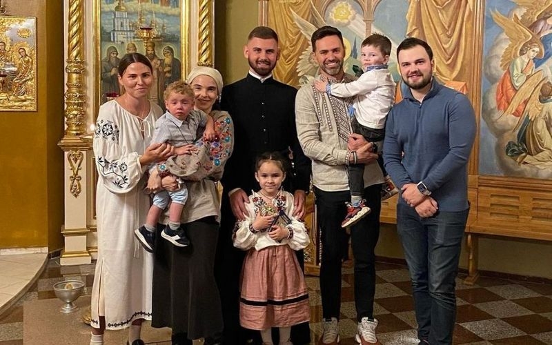 Тімур та Інна Мірошниченки охрестили молодшого сина