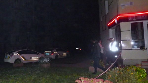 В Івано-Франківську вчительку зарізали на вулиці за зроблене зауваження (фото)