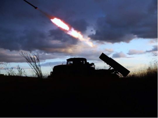 Вночі ворог атакував Україну з повітря: ППО збила дрони та ракету
