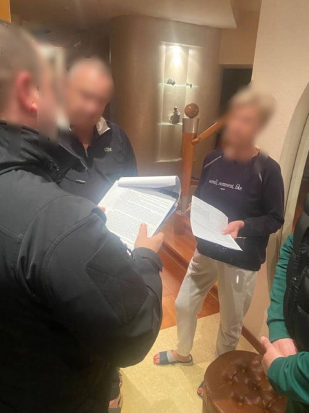 Затримано керівників митниці Одеського аеропорту: у чому їх підозрюють (фото)