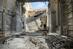 Спасо-Преображенский собор в Одессе подтопило дождем