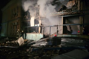 Есть раненые, повреждена инфраструктура: подробности ночного обстрела Одессы