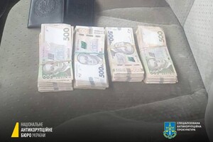 Правоохранители задержали мужчину, который пытался дать взятку командующему ОСГВ "Одесса"