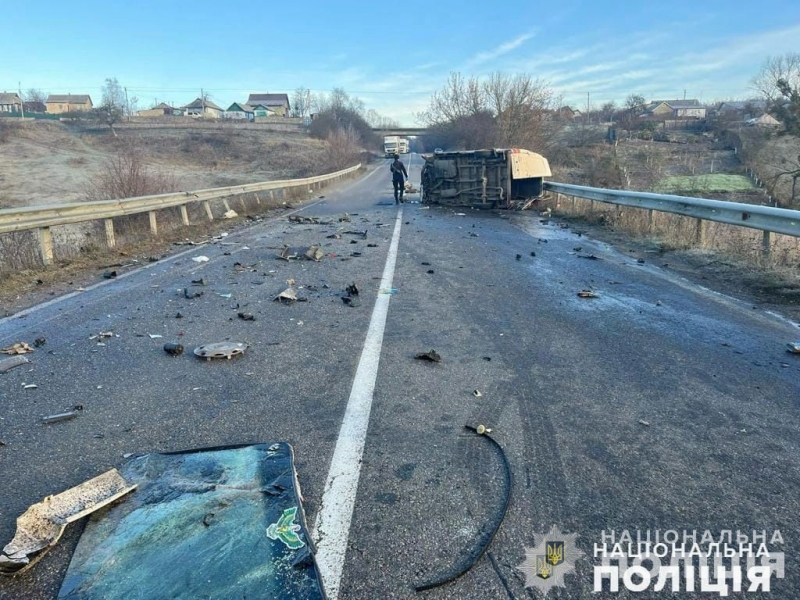 Четверо людей загинули у великій ДТП у Вінницькій області (фото)