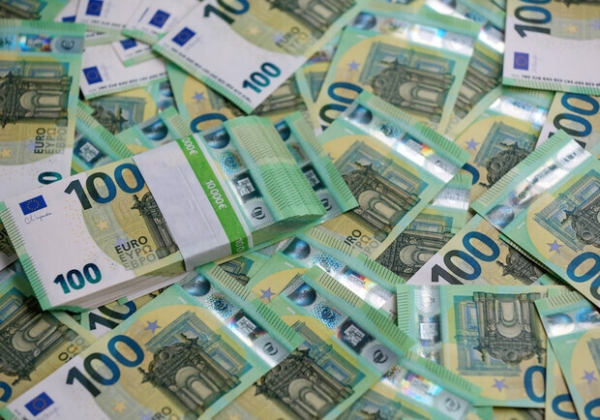 Курс валют в Украине 14 ноября 2023: сколько стоит доллар и евро
