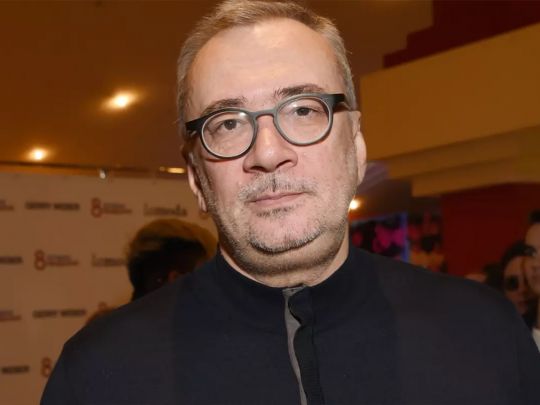 Поки не відібрали окупанти: Костянтин Меладзе терміново продає віллу в Криму