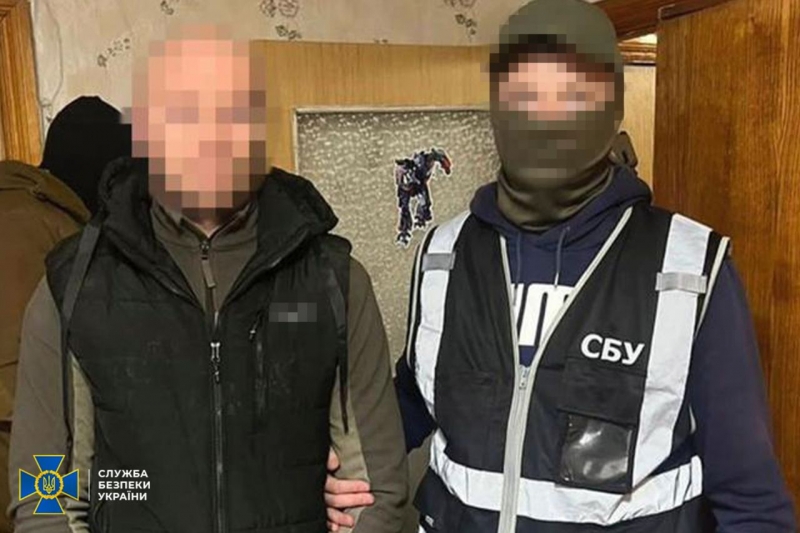 Росіяни завербували через телеграм: СБУ затримала корегувальника смертельного обстрілу Харкова 6 жовтня (фото)