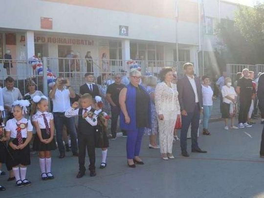 Скоро візьмуться ще й за відбитки: окупанти збирають персональні дані школярів у Криму