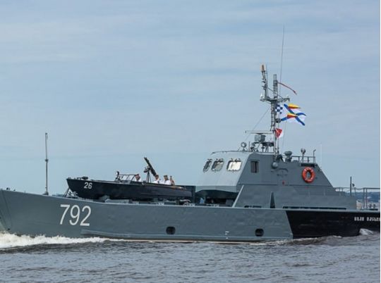 В ГУР підтвердили ураження в Криму десантних кораблів росіян