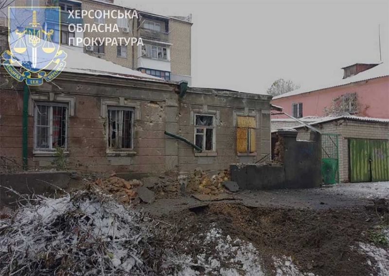 Ворог вгатив по херсонському підприємству: є жертви