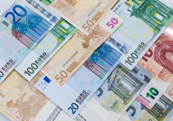 Курс валют в Украине 11 декабря 2023: сколько стоит доллар и евро