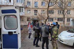 В Одессе неадекватный мужчина взял в заложники женщину и ребенка: что известно