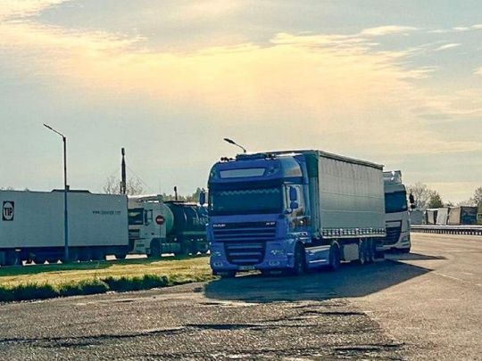 Бунт європейських перевізників: поляки знімають блокаду українського кордону, словаки починають, угорці ще думають