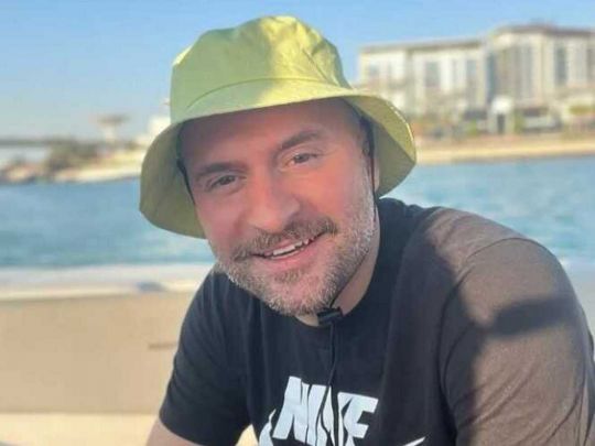 Валіза, вокзал, росія: відомого співака-путініста не пустили до Молдови